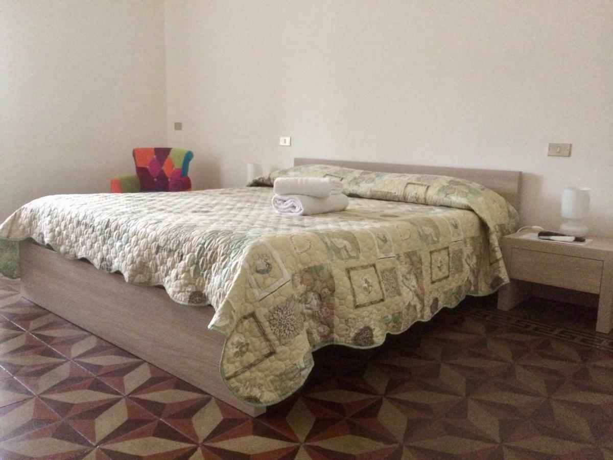 B&B Zia Iaia Siderno Dış mekan fotoğraf